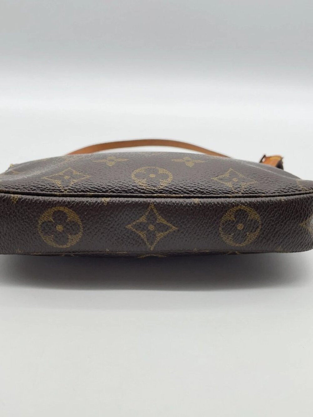 Authentic Louis Vuitton Pochette Accessoires Monogram Shoulder Bag LV Handbag - Picture 13 of 16